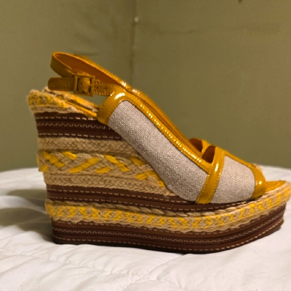 Tory Burch Yellow and Cream Wedges with Espadrille Detail - Picture 3 of 8